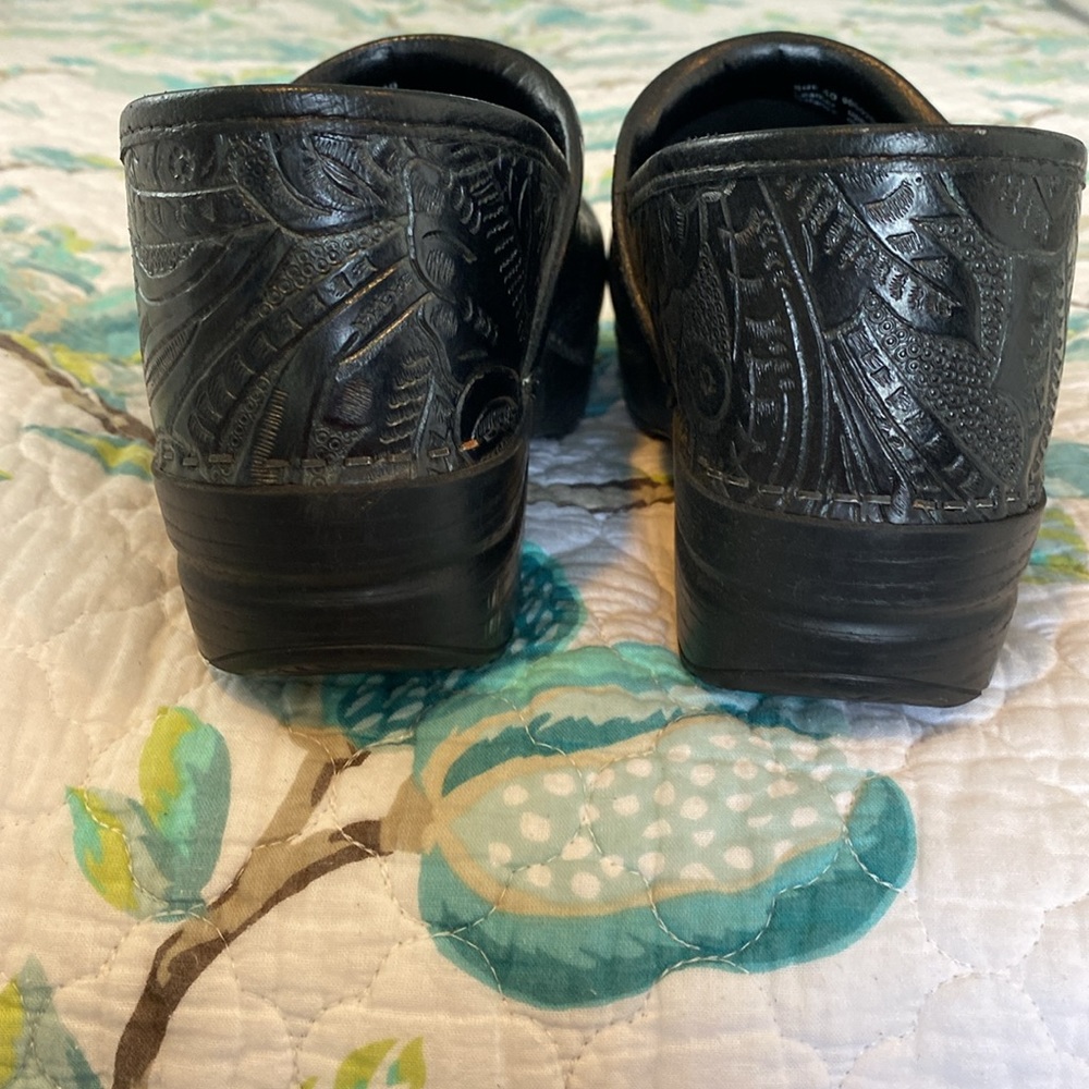 DANSKO Clogs - Black. Sturdy and Comfortable. Great Brand!🖤🌻 - Picture 6 of 7